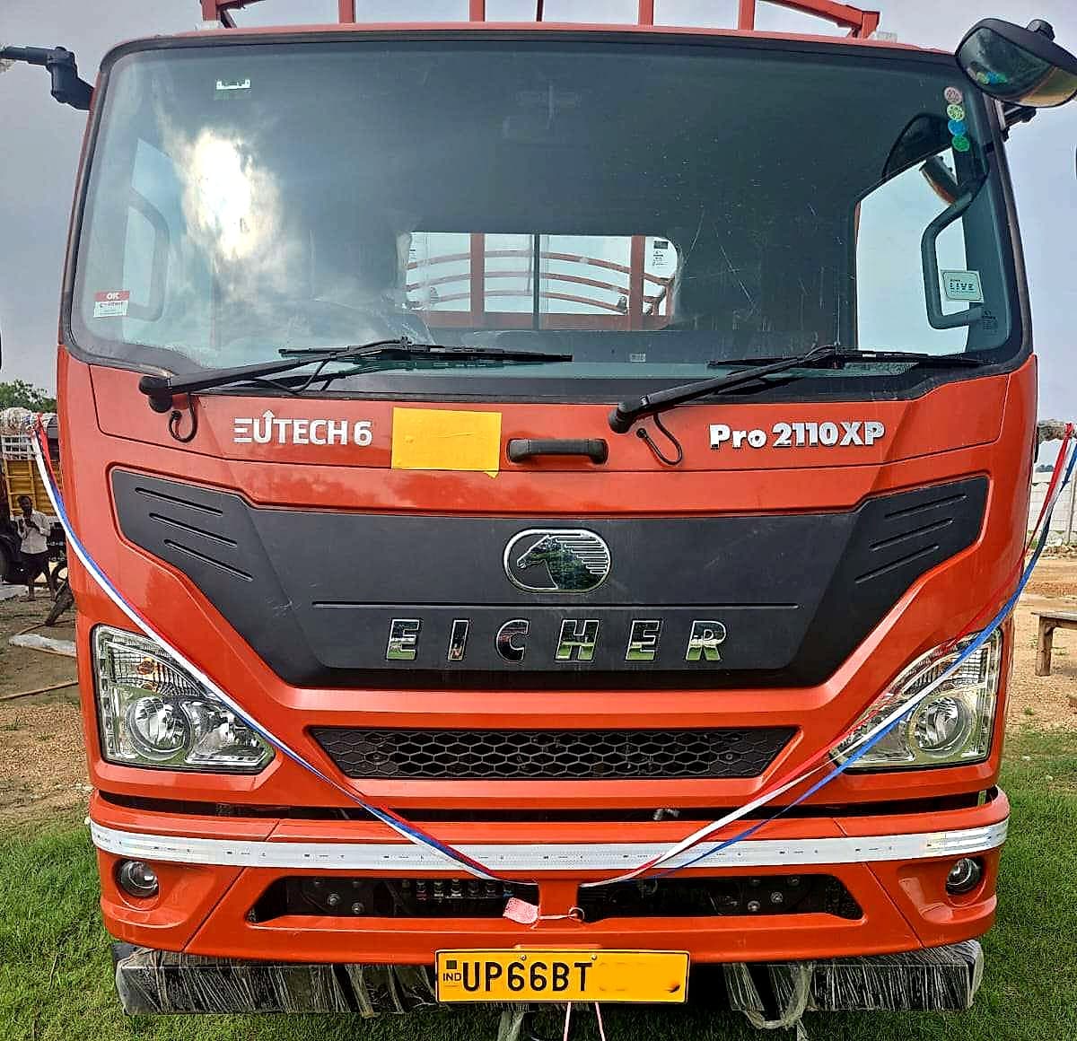 Training vehicles